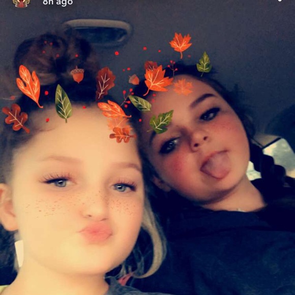 Meet your Posher, Ella - Picture 1 of 1